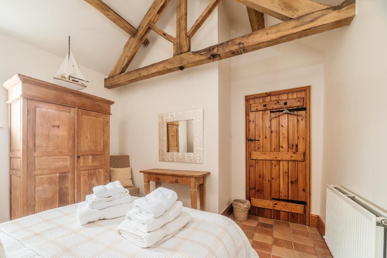 Swallow Barn At Millfields Farm Cottages Ashbourne  Buitenkant foto